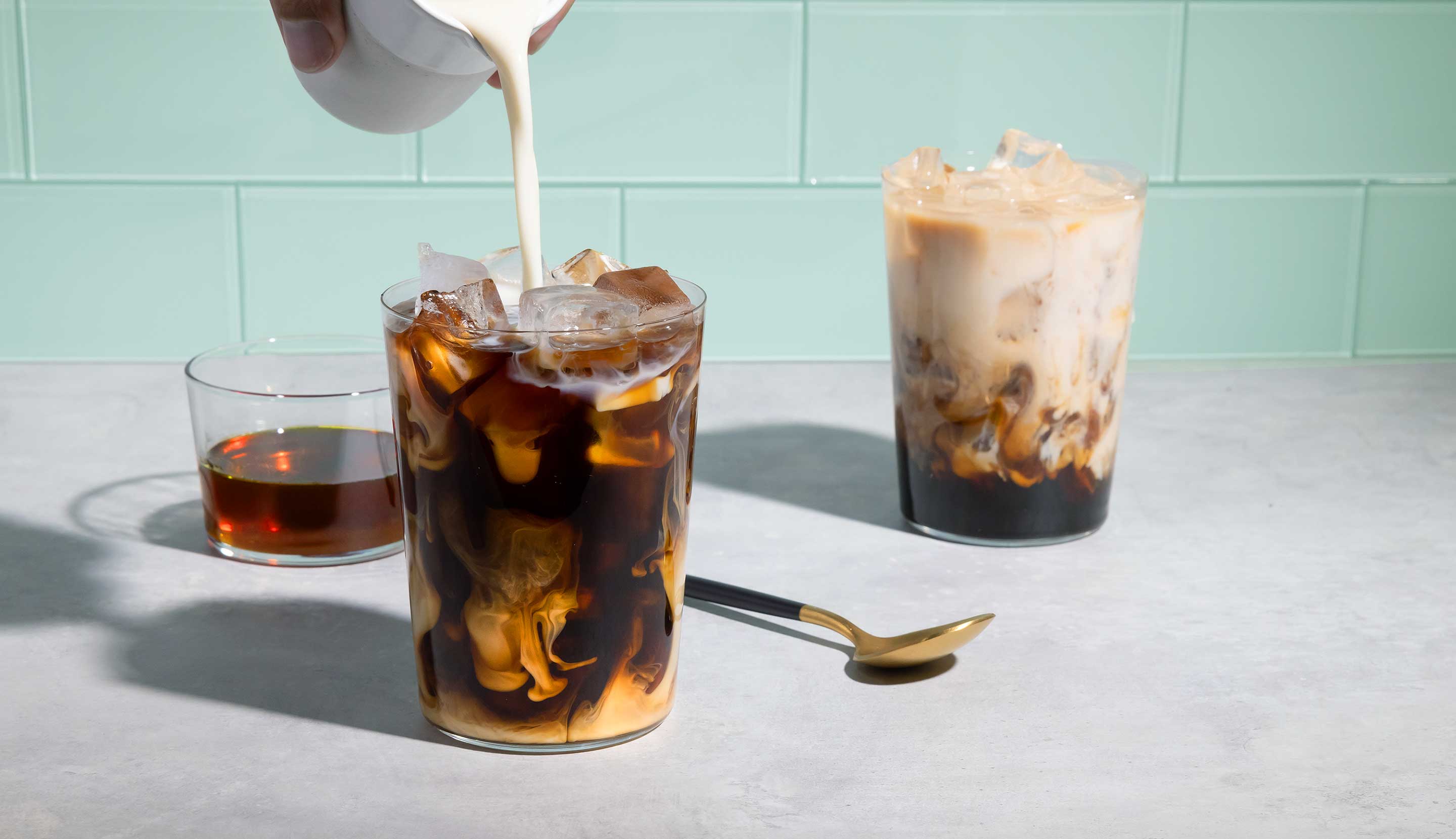 Iced Toasted Vanilla Shaken Coffee with Oatmilk